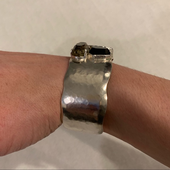 Silpada Sterling Silver “Crystal Cave” Cuff - Picture 4 of 4